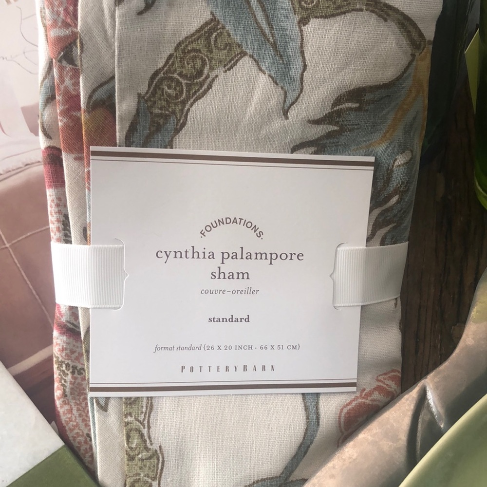 Pottery Barn Cynthia Palampore Queen Duvet Set